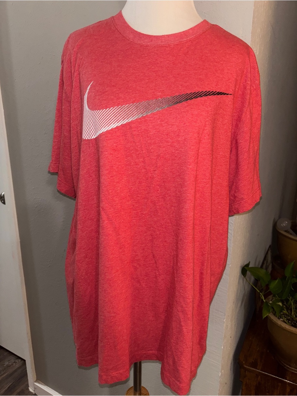 Nike Dri-Fit Men’s Training Performance Tee